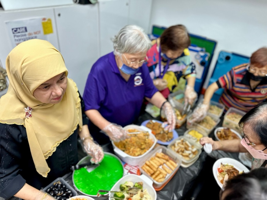 Brahm Centre senior activity photo 2